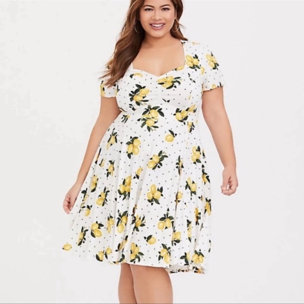 Torrid White Lemon Dot Challis Skater Dress